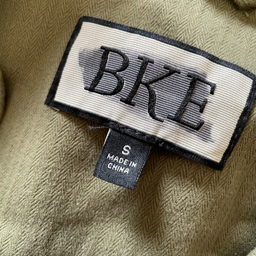 Cargo Jacket - Picture 2 of 3